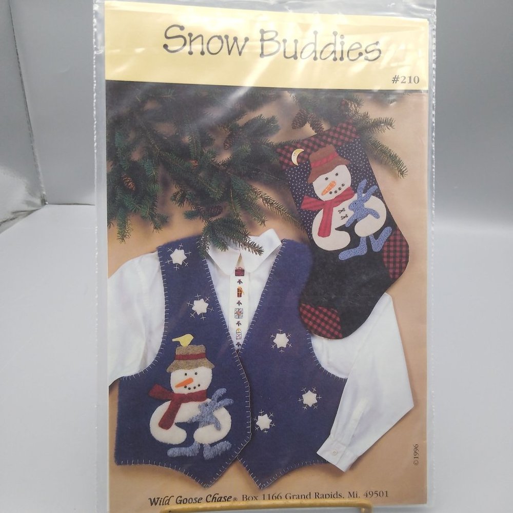 UNCUT Vintage Quilt Sewing Patterns, Snow Buddies 210 Snowman Fabric Applique